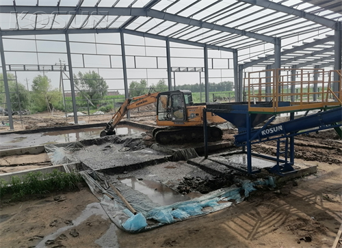 科迅油基鉆屑處理設(shè)備-鉆井泥漿及鉆屑有如下特點